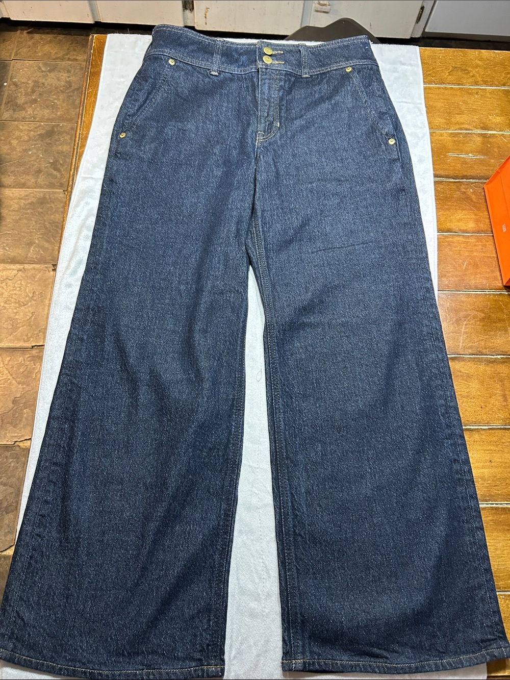 J.Crew Slim-Wide Jean with Stacked Buttons - dark Wash- size 28